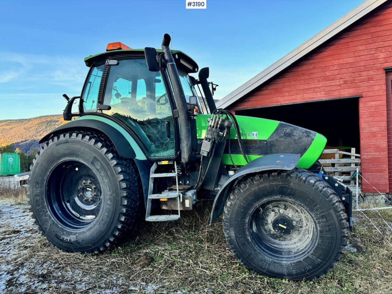 2004 Deutz-Fahr Agrotron 1130 4x4 Snow-Ready Tractor with Front Loader, Bucket, and 2 Sets of Tires - Farm tractor: picture 2 2004 Deutz-Fahr Agrotron 1130 4x4 Snow-Ready Tractor with Front Loader, Bucket, and 2 Sets of Tires - Farm tractor: picture 2