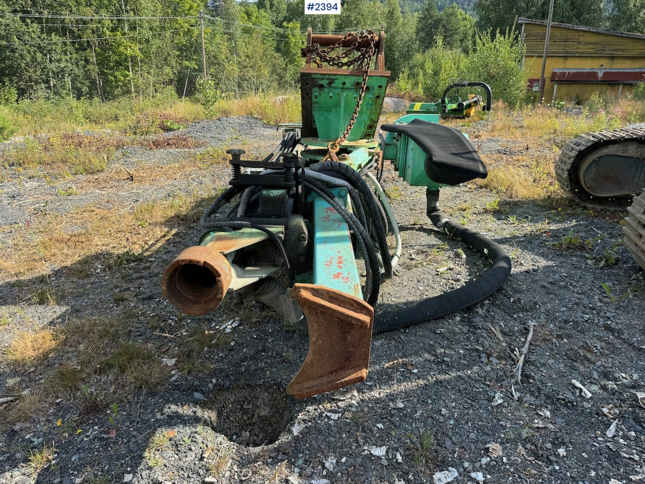 2004 Montabert CPA 225 Drilltower w/ compressor - Excavator: picture 1 2004 Montabert CPA 225 Drilltower w/ compressor - Excavator: picture 1