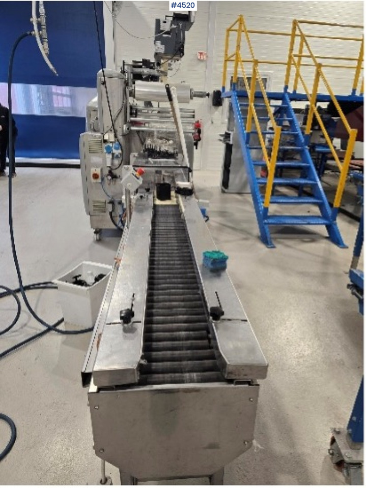2005 Record Scorpion E and Fischer F4000 Sealing machine for fruit. - Packaging machinery: picture 1 2005 Record Scorpion E and Fischer F4000 Sealing machine for fruit. - Packaging machinery: picture 1