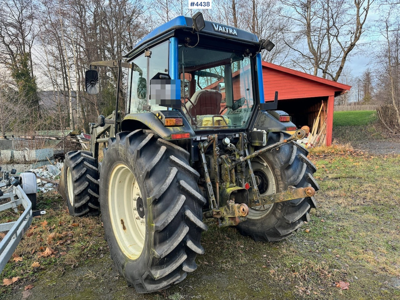 2005 Valtra A75-4 4x4 w/ Front loader and bucket. 3250 hours! - Farm tractor: picture 5 2005 Valtra A75-4 4x4 w/ Front loader and bucket. 3250 hours! - Farm tractor: picture 5