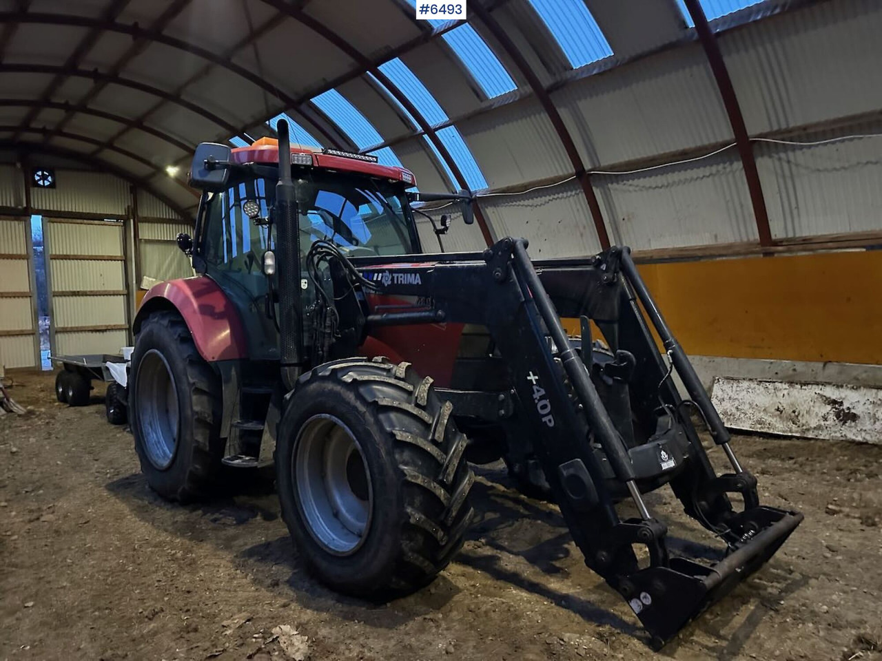 2007 CASE IH MXU 135 Pro 4x4 tractor w/ front loader. - Farm tractor: picture 5 2007 CASE IH MXU 135 Pro 4x4 tractor w/ front loader. - Farm tractor: picture 5