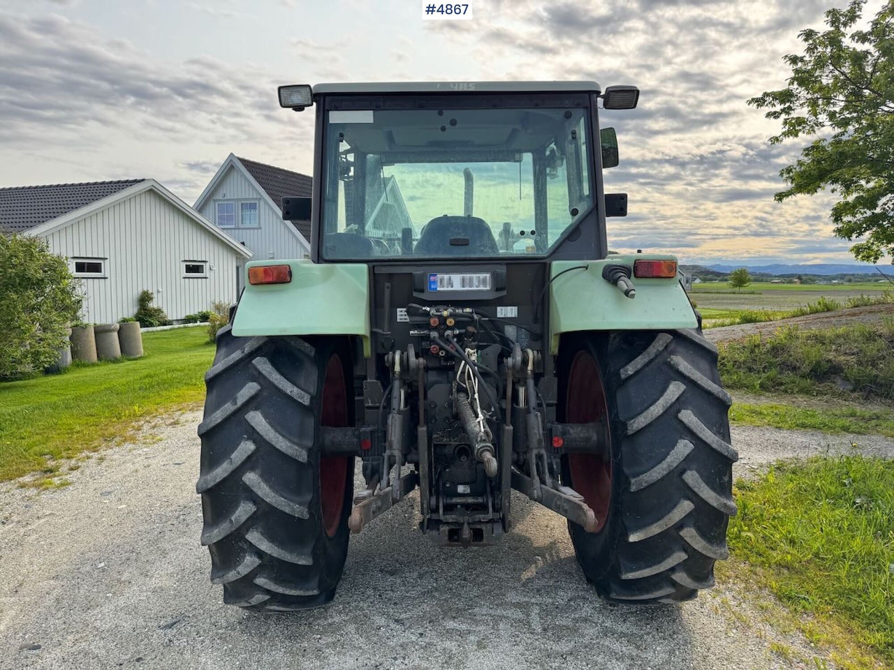 2007 Claas Celtis 446 with front loader, pallet forks, and bucket - Farm tractor: picture 5 2007 Claas Celtis 446 with front loader, pallet forks, and bucket - Farm tractor: picture 5
