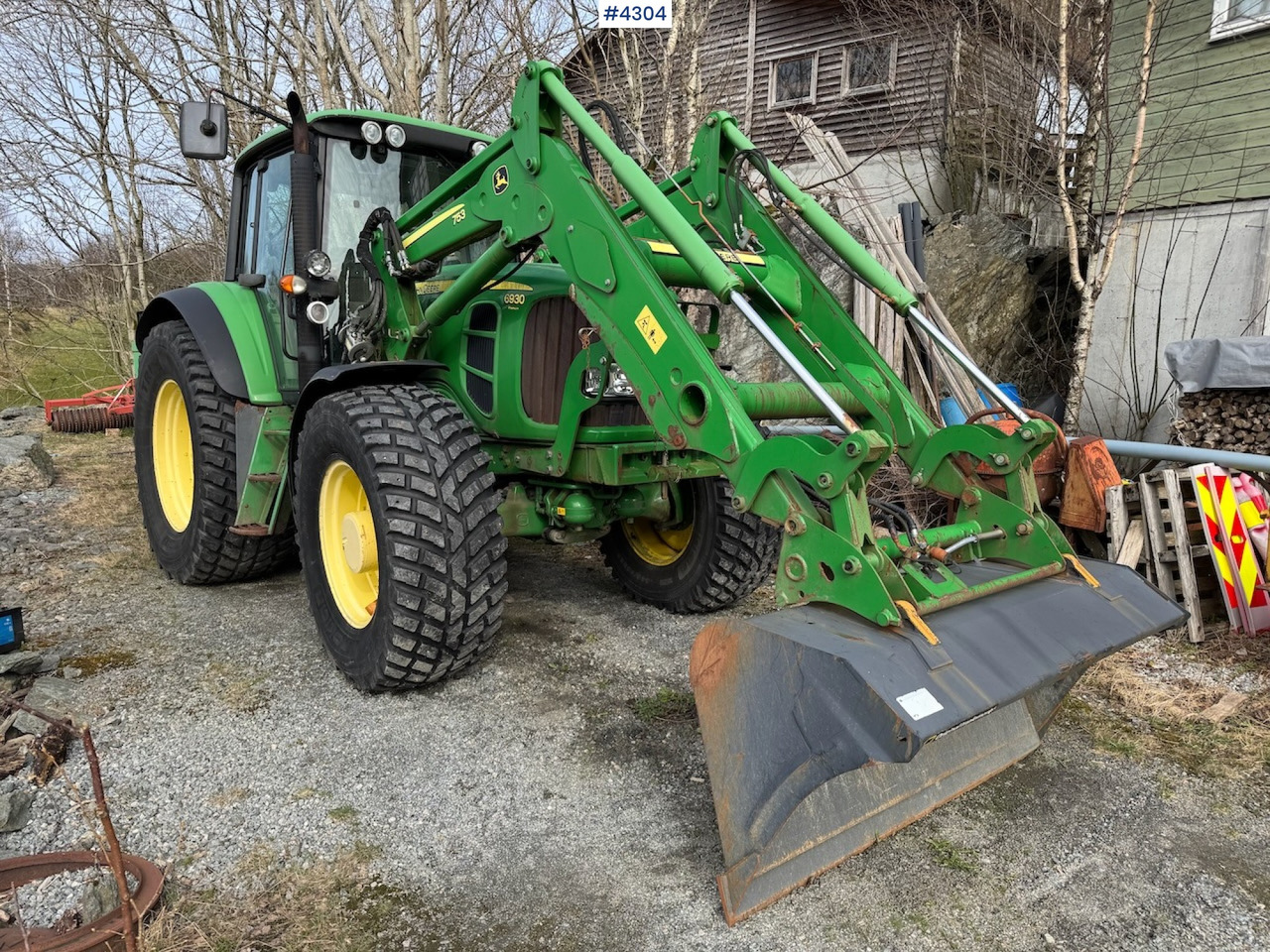 2009 John Deere 6930 Premium m/frontlaster - Farm tractor: picture 1 2009 John Deere 6930 Premium m/frontlaster - Farm tractor: picture 1