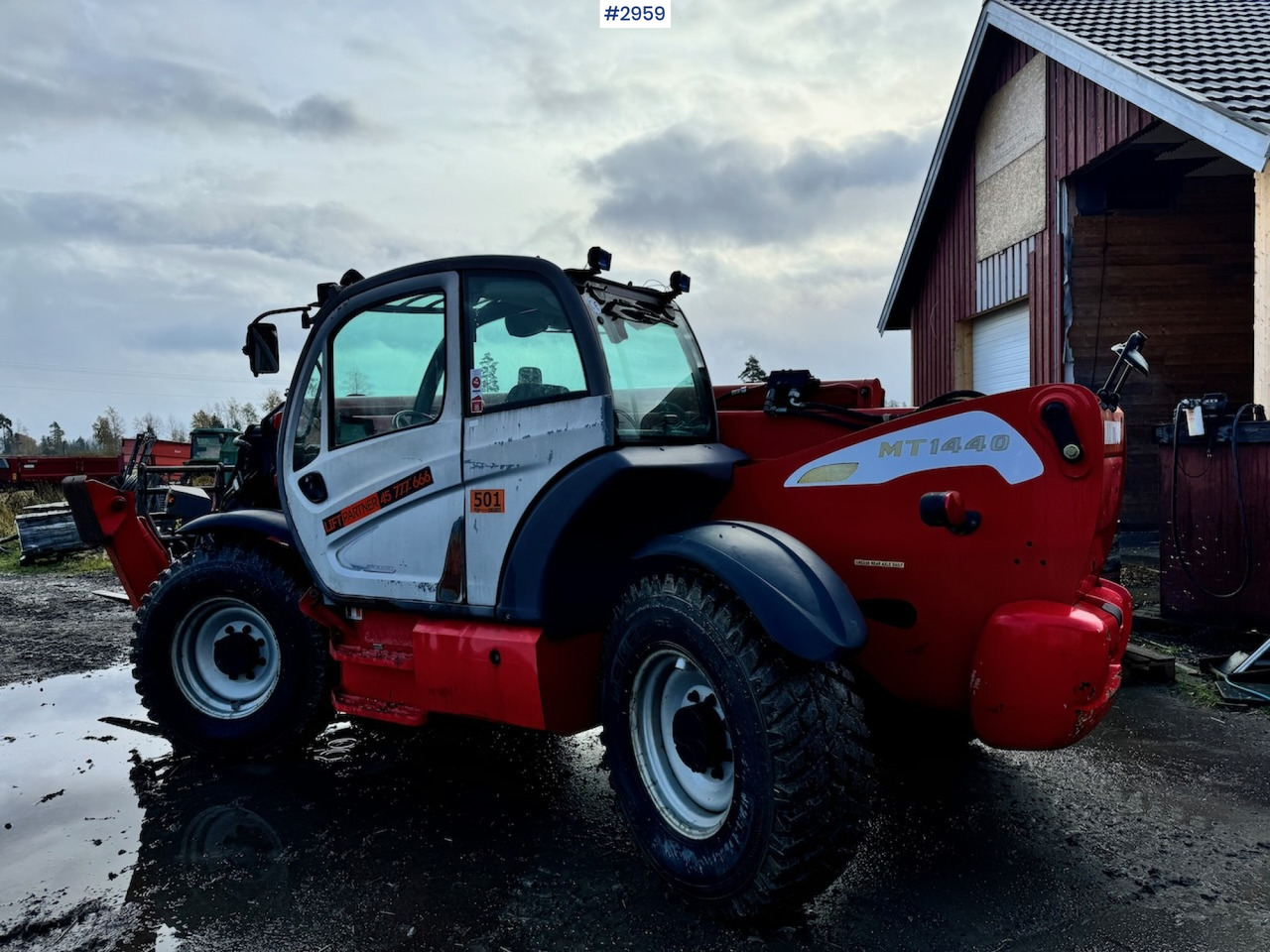 2009 Manitou MT 1440 Telescopic truck w/ Bucket, Pallet forks and Lifting jib - Farm tractor: picture 3 2009 Manitou MT 1440 Telescopic truck w/ Bucket, Pallet forks and Lifting jib - Farm tractor: picture 3