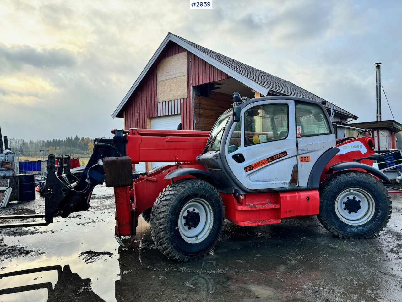 2009 Manitou MT 1440 Telescopic truck w/ Bucket, Pallet forks and Lifting jib - Farm tractor: picture 2 2009 Manitou MT 1440 Telescopic truck w/ Bucket, Pallet forks and Lifting jib - Farm tractor: picture 2