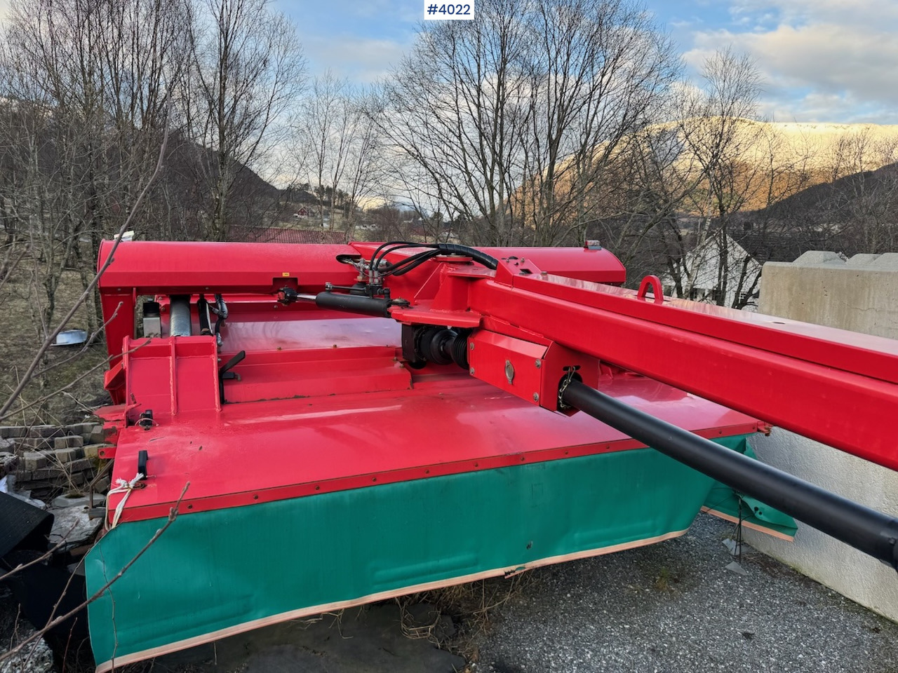 2011 Kverneland 4332CT mowing machine - Mower: picture 1 2011 Kverneland 4332CT mowing machine - Mower: picture 1