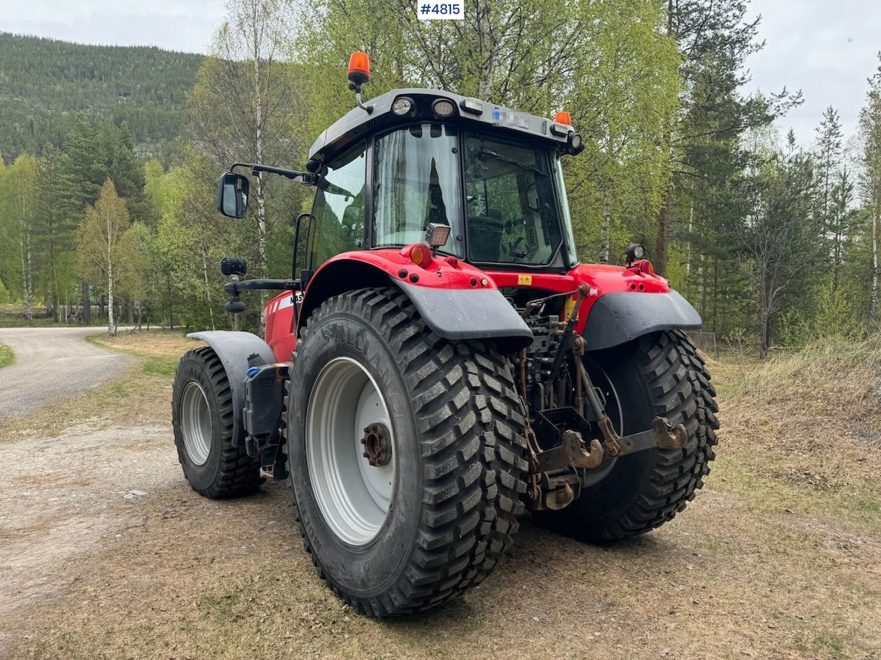 2013 Massey Ferguson 7616 w/ front loader, bucket pallet forks and 2 sets of wheels. WATCH VIDEO - Farm tractor: picture 5 2013 Massey Ferguson 7616 w/ front loader, bucket pallet forks and 2 sets of wheels. WATCH VIDEO - Farm tractor: picture 5