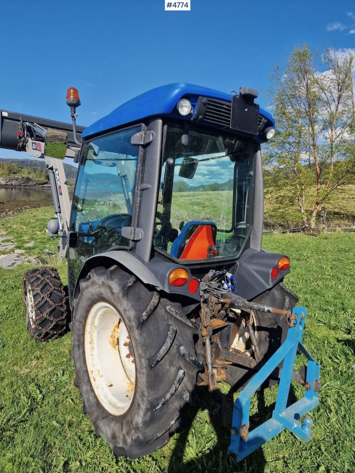 2013 New Holland T3020 w/ front loader, bucket & blade - Farm tractor: picture 3 2013 New Holland T3020 w/ front loader, bucket & blade - Farm tractor: picture 3
