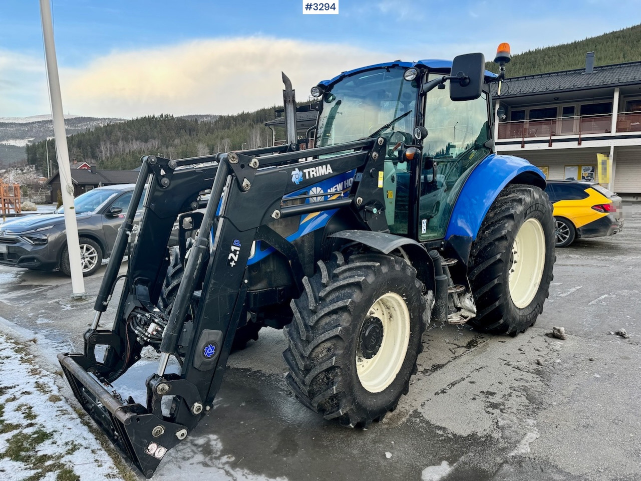 2013 New Holland T5.95 with Trima +2.1P Front Loader. New Engine! - Farm tractor: picture 4 2013 New Holland T5.95 with Trima +2.1P Front Loader. New Engine! - Farm tractor: picture 4