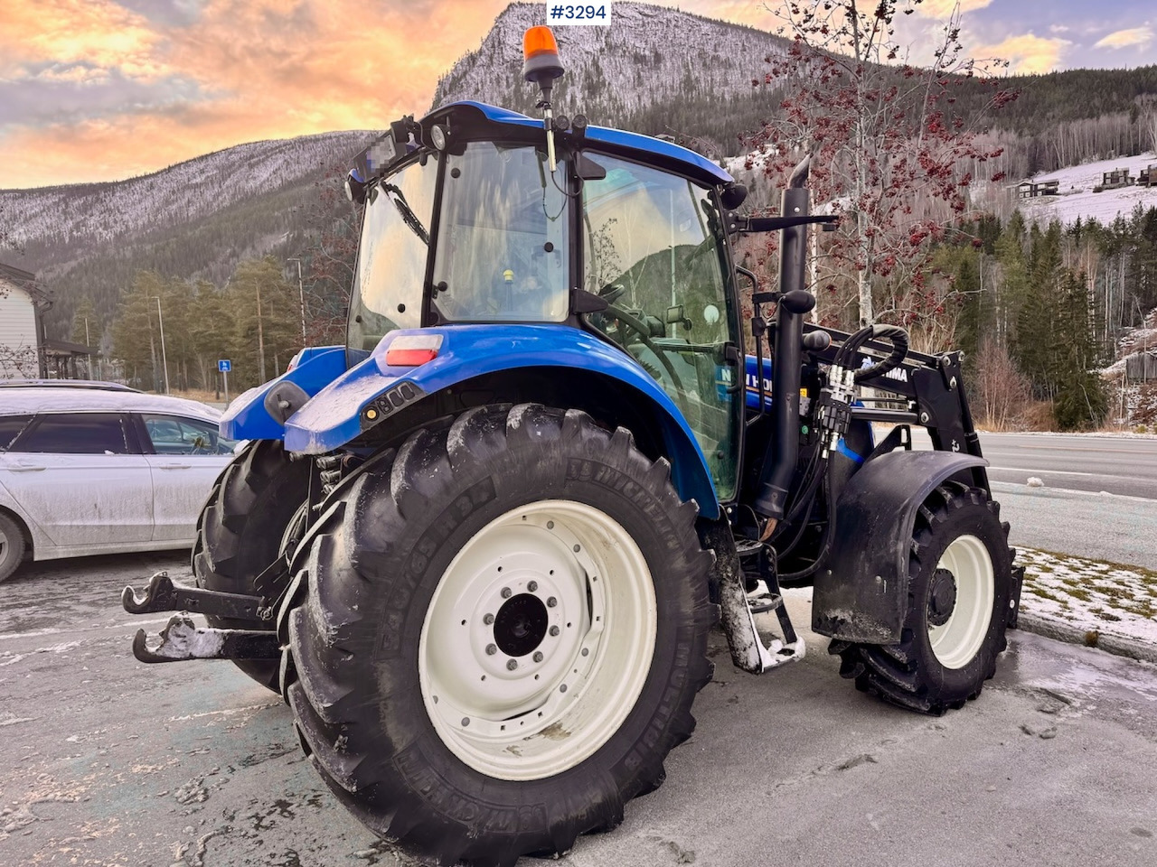 2013 New Holland T5.95 with Trima +2.1P Front Loader. New Engine! - Farm tractor: picture 5 2013 New Holland T5.95 with Trima +2.1P Front Loader. New Engine! - Farm tractor: picture 5