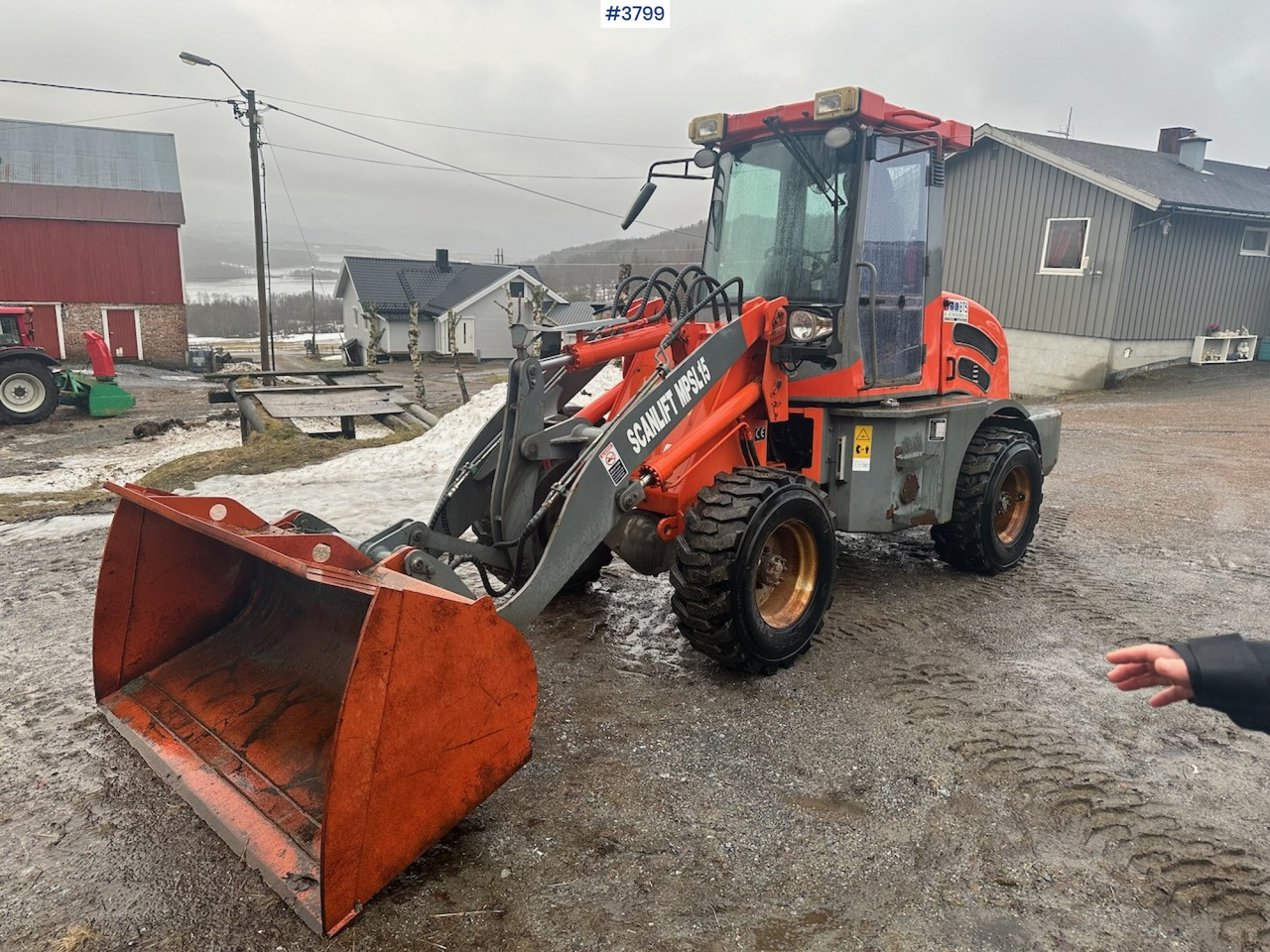 2014 Everun SLH15 Wheel loader with bucket and hydraulic pallet forks. WATCH VIDEO. - Wheel loader: picture 3 2014 Everun SLH15 Wheel loader with bucket and hydraulic pallet forks. WATCH VIDEO. - Wheel loader: picture 3