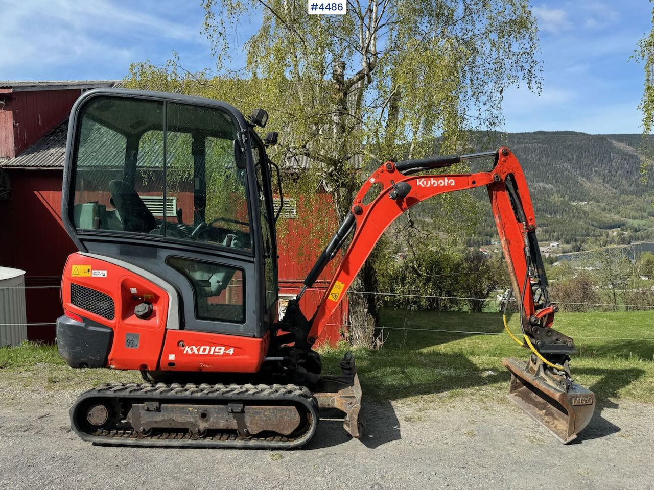 2014 Kubota KX019 Mini excavator with two buckets - Excavator: picture 2 2014 Kubota KX019 Mini excavator with two buckets - Excavator: picture 2
