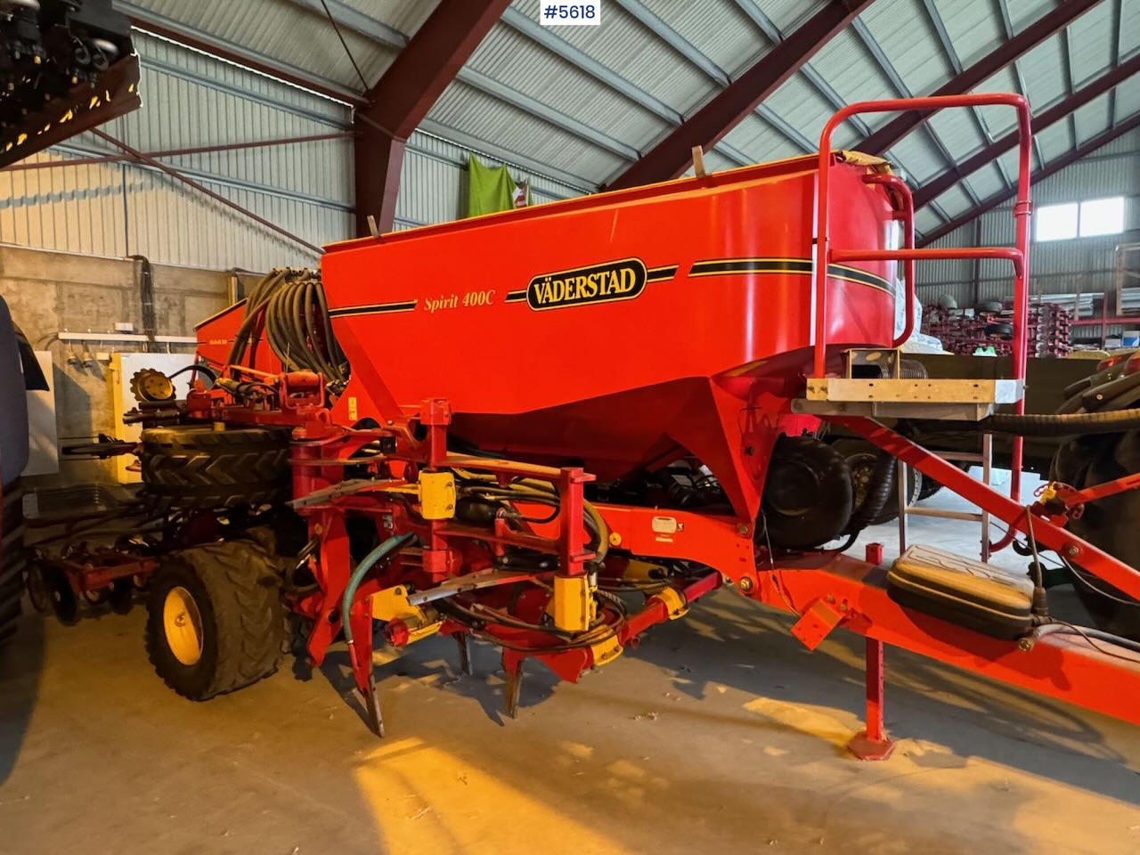 2014 Väderstad Spirit ST 400C - Seed drill: picture 1 2014 Väderstad Spirit ST 400C - Seed drill: picture 1