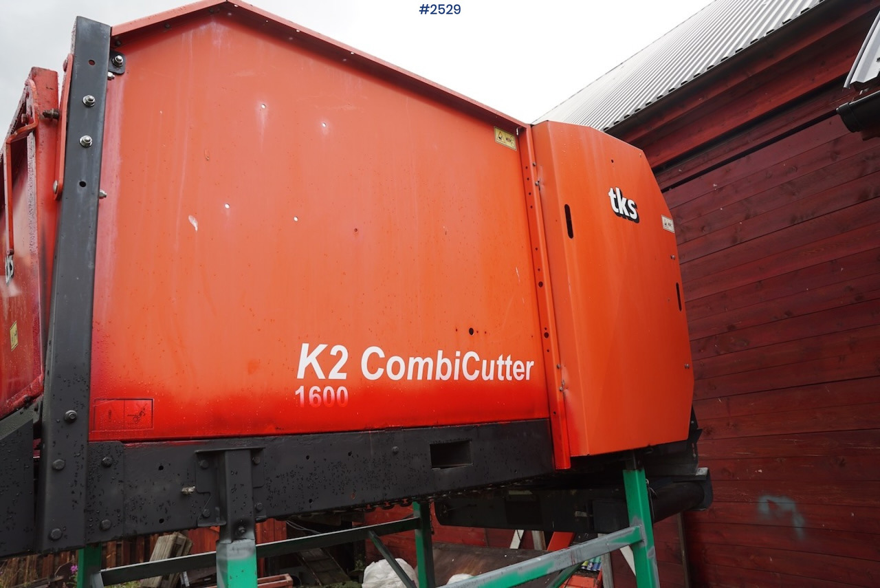 2015 TKS K2 CombiCutter 1600 w/side ejector - Hay and forage equipment: picture 3 2015 TKS K2 CombiCutter 1600 w/side ejector - Hay and forage equipment: picture 3