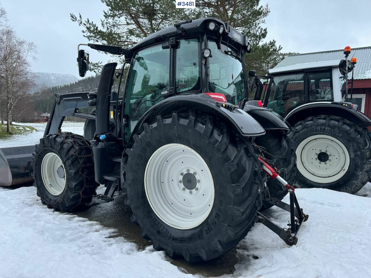 2015 Valtra N174D w/ Front loader - Farm tractor: picture 5 2015 Valtra N174D w/ Front loader - Farm tractor: picture 5