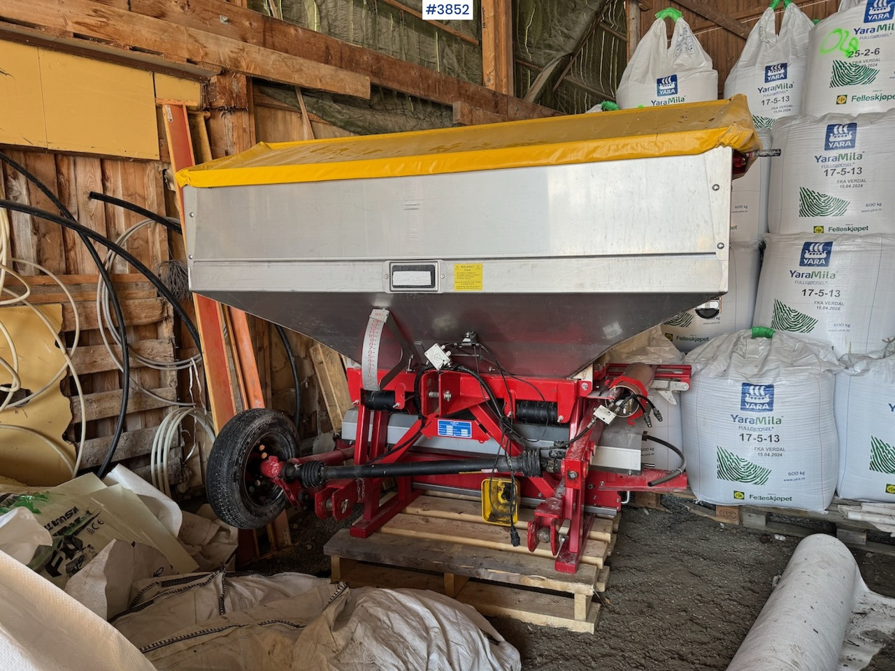 2016 Bredal F2RF fertilizer spreader - Fertilizer spreader: picture 1 2016 Bredal F2RF fertilizer spreader - Fertilizer spreader: picture 1