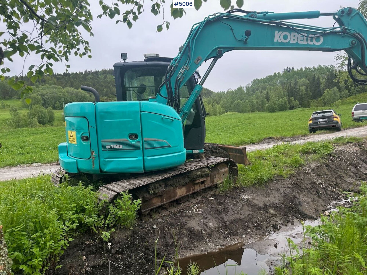 2016 Kobelco SK75SR-3E excavator w/ 2 buckets, rototilt and factory new engine - Excavator: picture 2 2016 Kobelco SK75SR-3E excavator w/ 2 buckets, rototilt and factory new engine - Excavator: picture 2