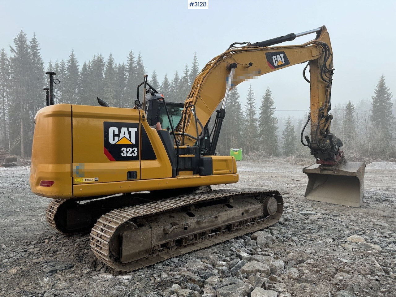 2018 Cat 323-07 with rototilt, grading bucket, and digging bucket - Excavator: picture 2 2018 Cat 323-07 with rototilt, grading bucket, and digging bucket - Excavator: picture 2