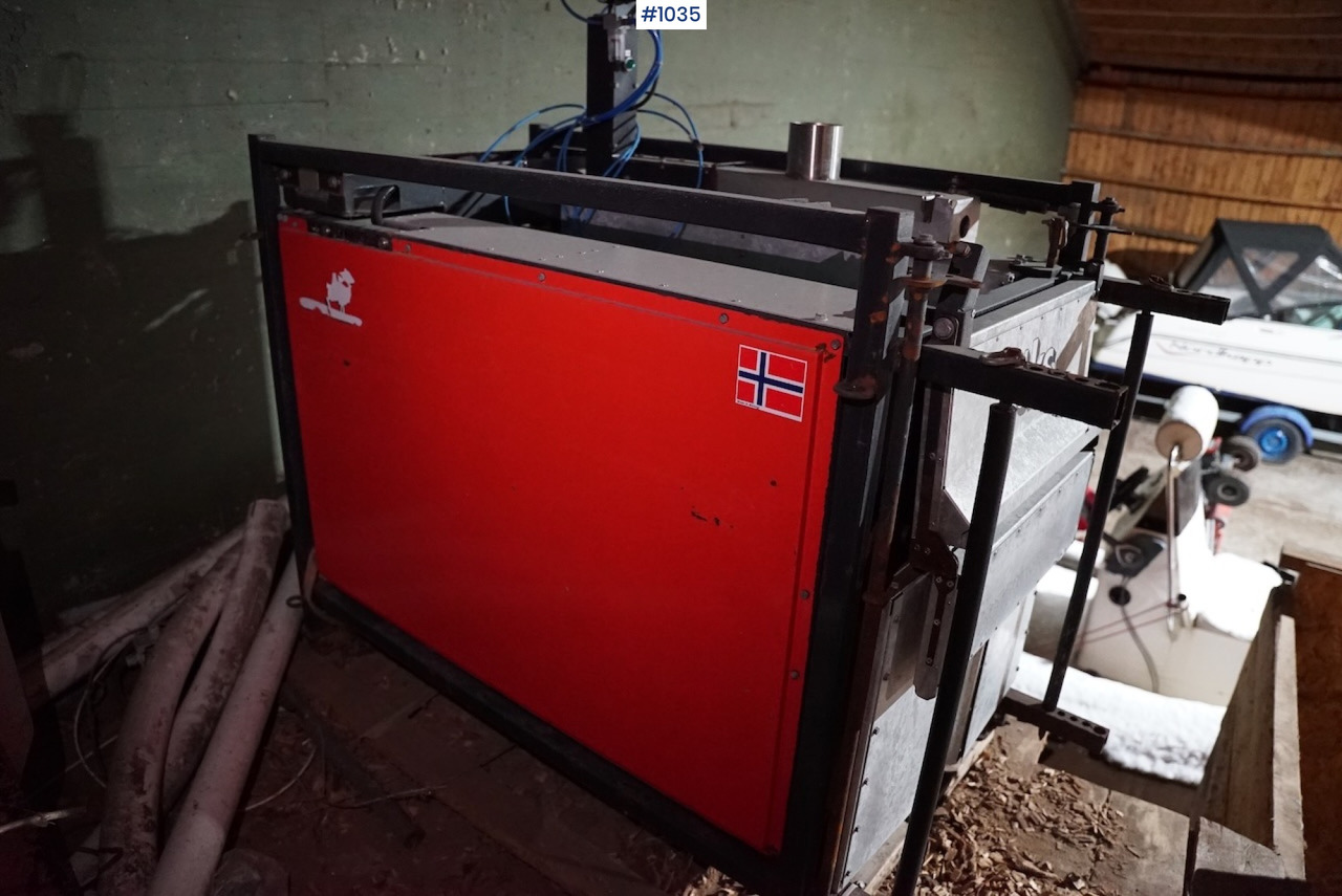 2018 TKS FeedStations w/silo - Livestock equipment: picture 1 2018 TKS FeedStations w/silo - Livestock equipment: picture 1