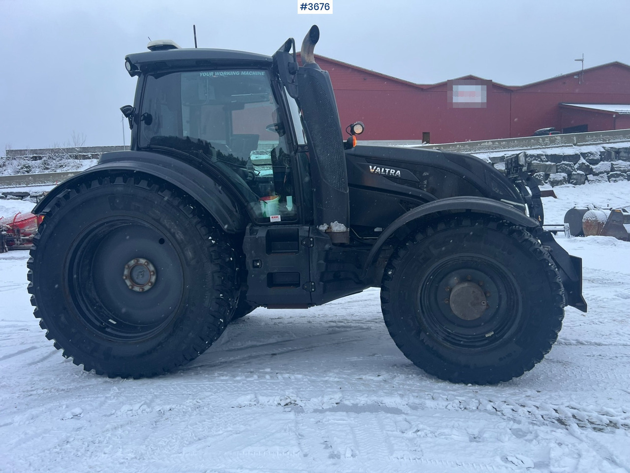 2019 Valtra T254 Snow rigged tractor - Farm tractor: picture 5 2019 Valtra T254 Snow rigged tractor - Farm tractor: picture 5
