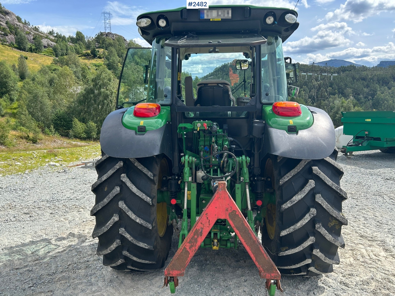 2020 John Deere 5125R w/ Quicke Q3s front loader - Farm tractor: picture 3 2020 John Deere 5125R w/ Quicke Q3s front loader - Farm tractor: picture 3