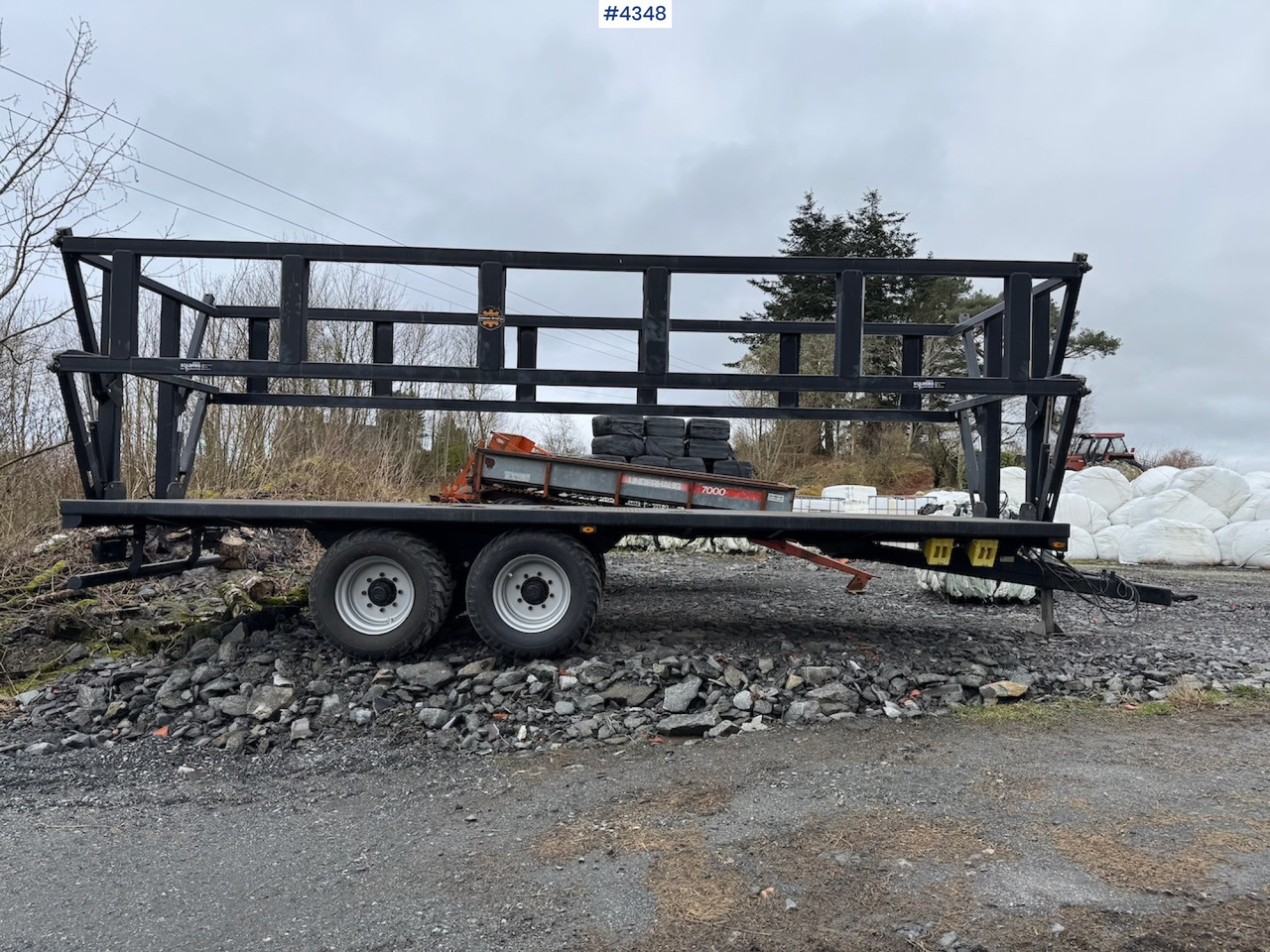 2020 Palmse Metall PT 3750PS Round bale trailer - Farm trailer: picture 2 2020 Palmse Metall PT 3750PS Round bale trailer - Farm trailer: picture 2