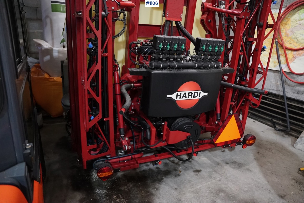 2021 Hardi Mega 1500 Field sprayer - Tractor mounted sprayer: picture 3 2021 Hardi Mega 1500 Field sprayer - Tractor mounted sprayer: picture 3