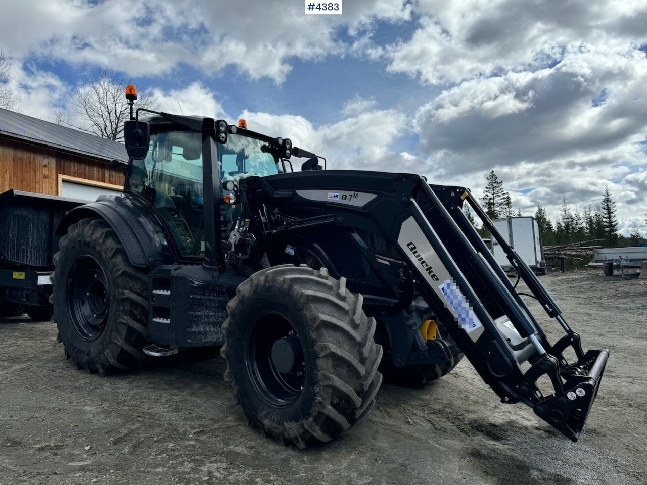 2021 Valtra T234 Versu w/ Quicke Q7 Front Loader - Farm tractor: picture 2 2021 Valtra T234 Versu w/ Quicke Q7 Front Loader - Farm tractor: picture 2