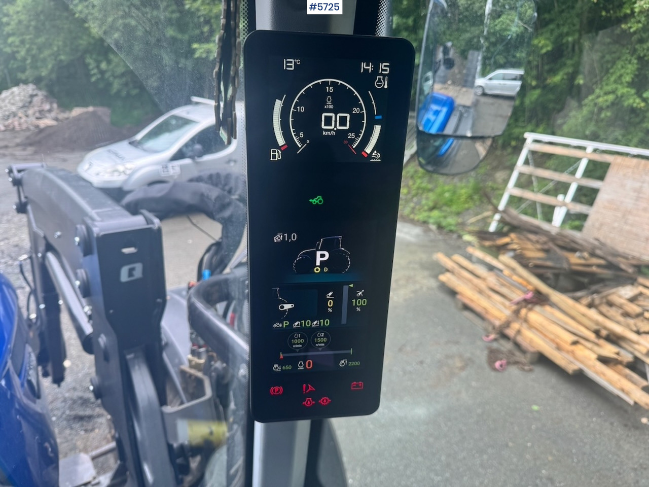 Farm tractor 2022 Valtra N175 4x4 w/ Front loader, Hydraulics, Bucket and Pallet forks. Overhauled.: picture 8 Farm tractor 2022 Valtra N175 4x4 w/ Front loader, Hydraulics, Bucket and Pallet forks. Overhauled.: picture 8