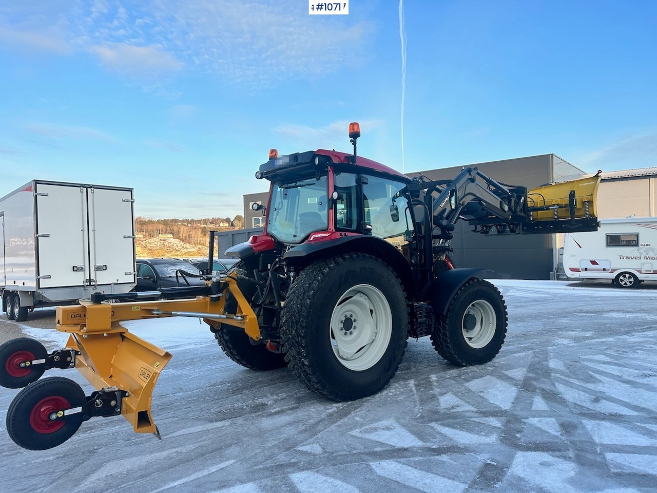 2023 Valtra A95 4x4 Tractor w/ Front Loader, Plow and Back plow - Farm tractor: picture 5 2023 Valtra A95 4x4 Tractor w/ Front Loader, Plow and Back plow - Farm tractor: picture 5
