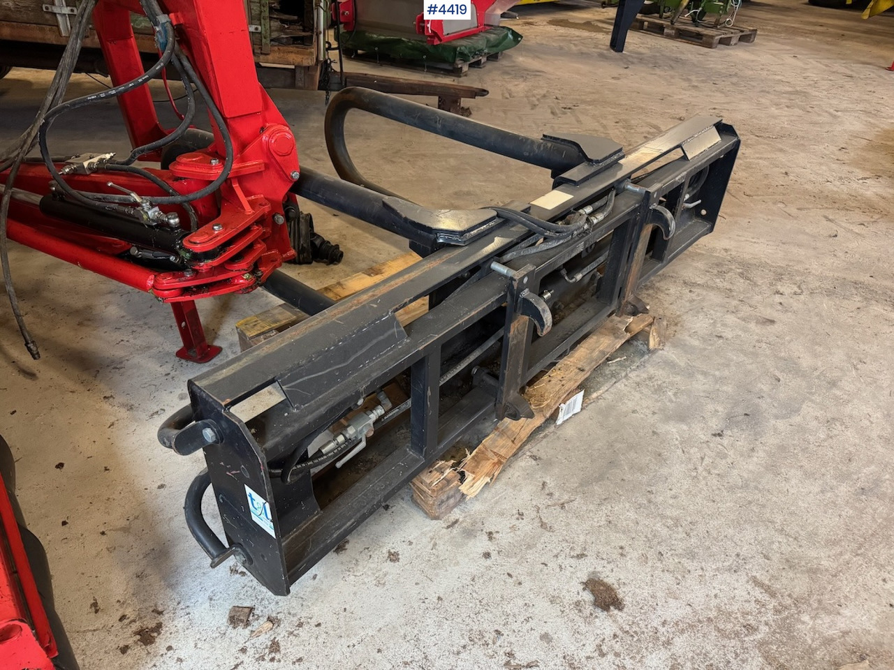 Ålø Square clamp - Hay and forage equipment: picture 4 Ålø Square clamp - Hay and forage equipment: picture 4