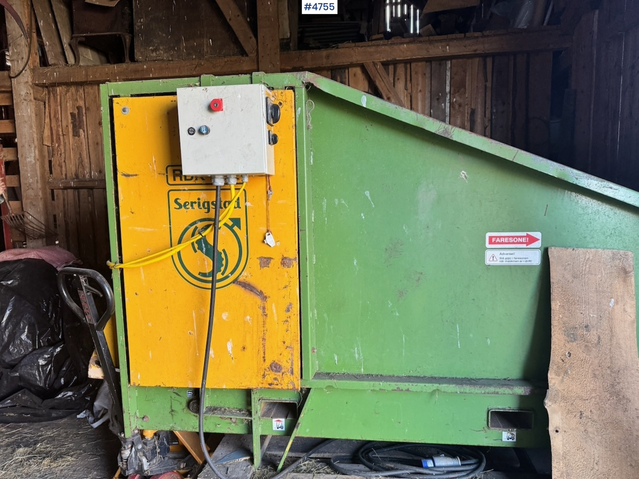 Approx. 2000 Serigstad Round Bale Cutters - Hay and forage equipment: picture 4 Approx. 2000 Serigstad Round Bale Cutters - Hay and forage equipment: picture 4