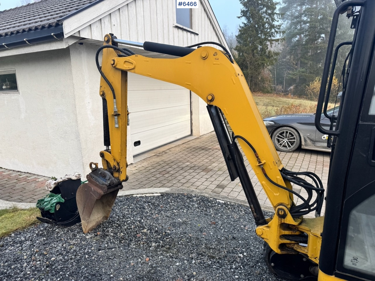 Leasing of Approx. 2004 CAT 301.8 Mini excavator w/ 4 buckets and grapple. Approx. 2004 CAT 301.8 Mini excavator w/ 4 buckets and grapple.: picture 10 Leasing of Approx. 2004 CAT 301.8 Mini excavator w/ 4 buckets and grapple. Approx. 2004 CAT 301.8 Mini excavator w/ 4 buckets and grapple.: picture 10