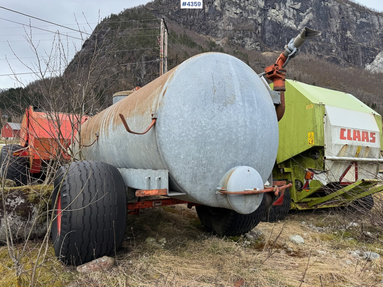 Bauer Manure spreader with boom cannon. - Manure spreader: picture 5 Bauer Manure spreader with boom cannon. - Manure spreader: picture 5
