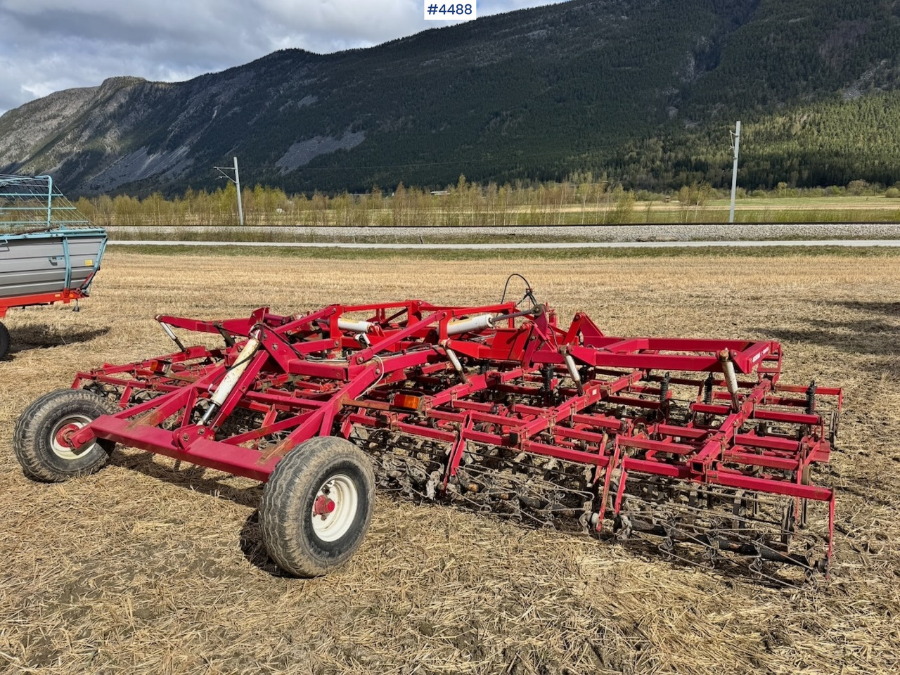 Ca. 2000 Kongskilde Germinator Harrow - Soil tillage equipment: picture 1 Ca. 2000 Kongskilde Germinator Harrow - Soil tillage equipment: picture 1