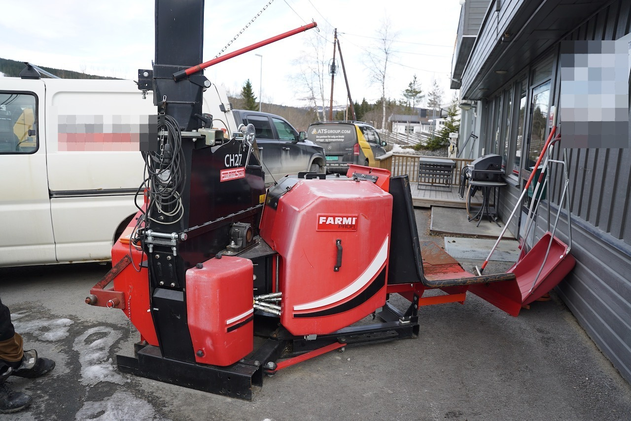 2020 Farmi Proff wood chipper for tractor (hardly used) - Forestry equipment: picture 1 2020 Farmi Proff wood chipper for tractor (hardly used) - Forestry equipment: picture 1
