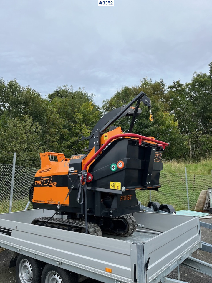 2022 Först TR6 D42 Wood chipper w/ winch - Forestry equipment: picture 2 2022 Först TR6 D42 Wood chipper w/ winch - Forestry equipment: picture 2