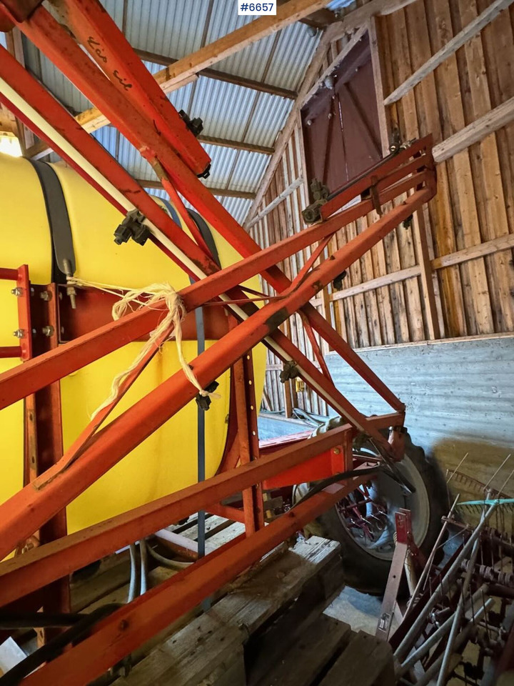 Hardi field sprayer, 8 meters - Sprayer: picture 4 Hardi field sprayer, 8 meters - Sprayer: picture 4