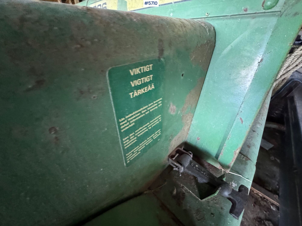Hay and forage equipment John Deere 336 Square baler.: picture 16