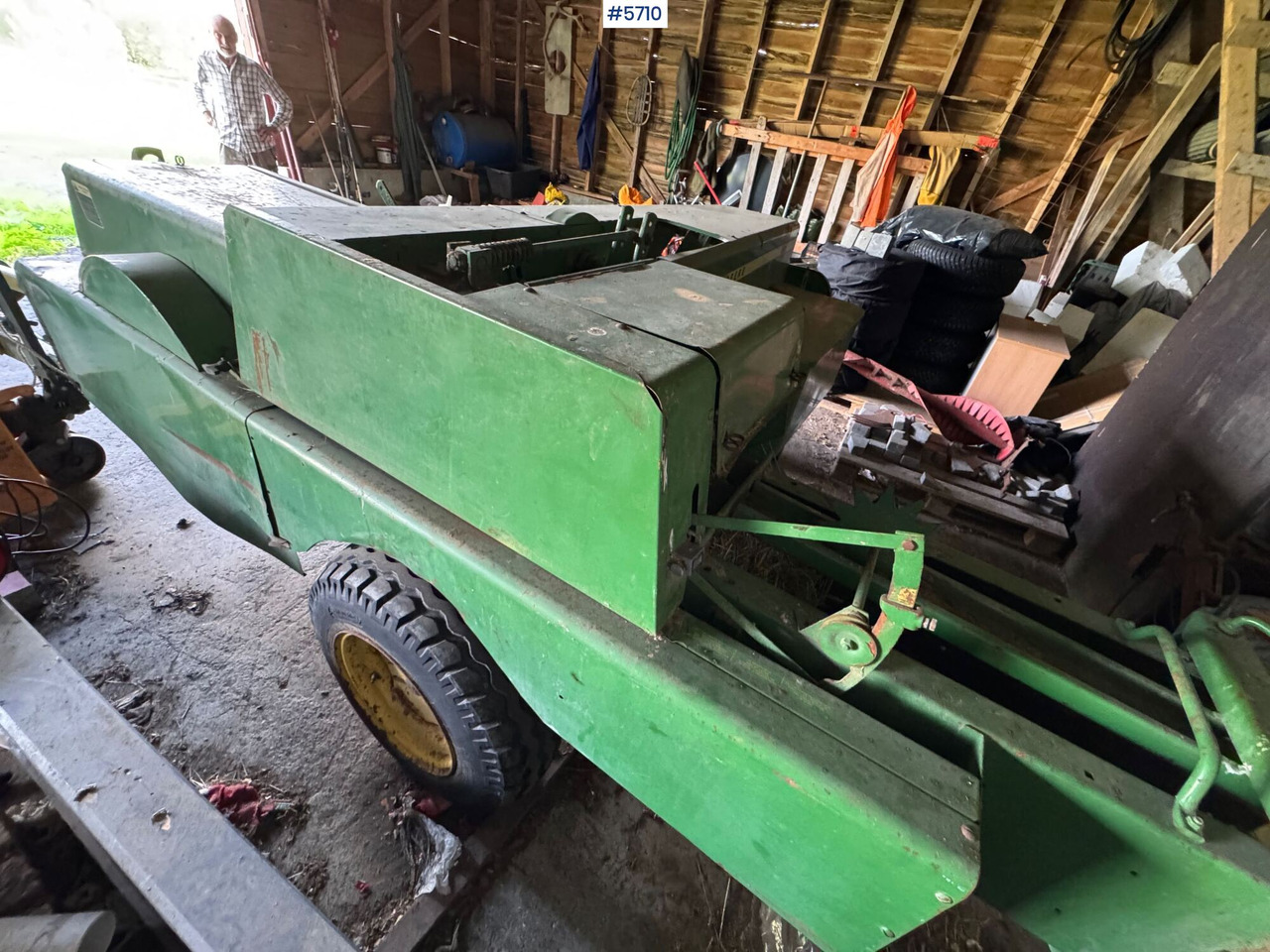 John Deere 336 Square baler. - Hay and forage equipment: picture 4 John Deere 336 Square baler. - Hay and forage equipment: picture 4