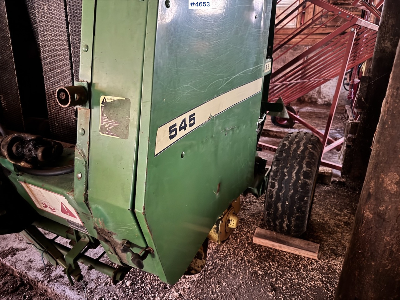 John Deere 545 Round Baler - Hay and forage equipment: picture 5 John Deere 545 Round Baler - Hay and forage equipment: picture 5