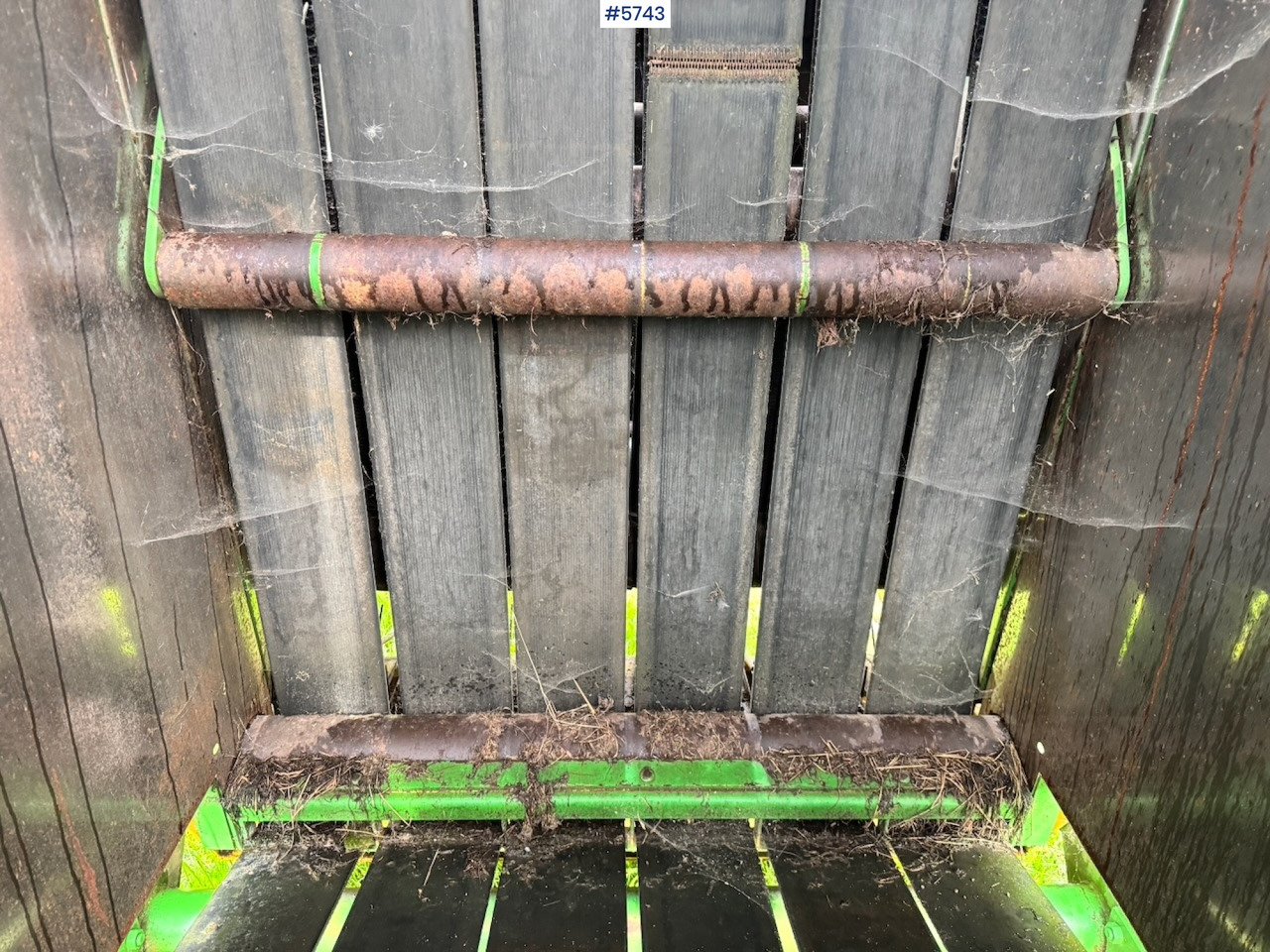 Hay and forage equipment John Deere 550 Round Baler.: picture 13