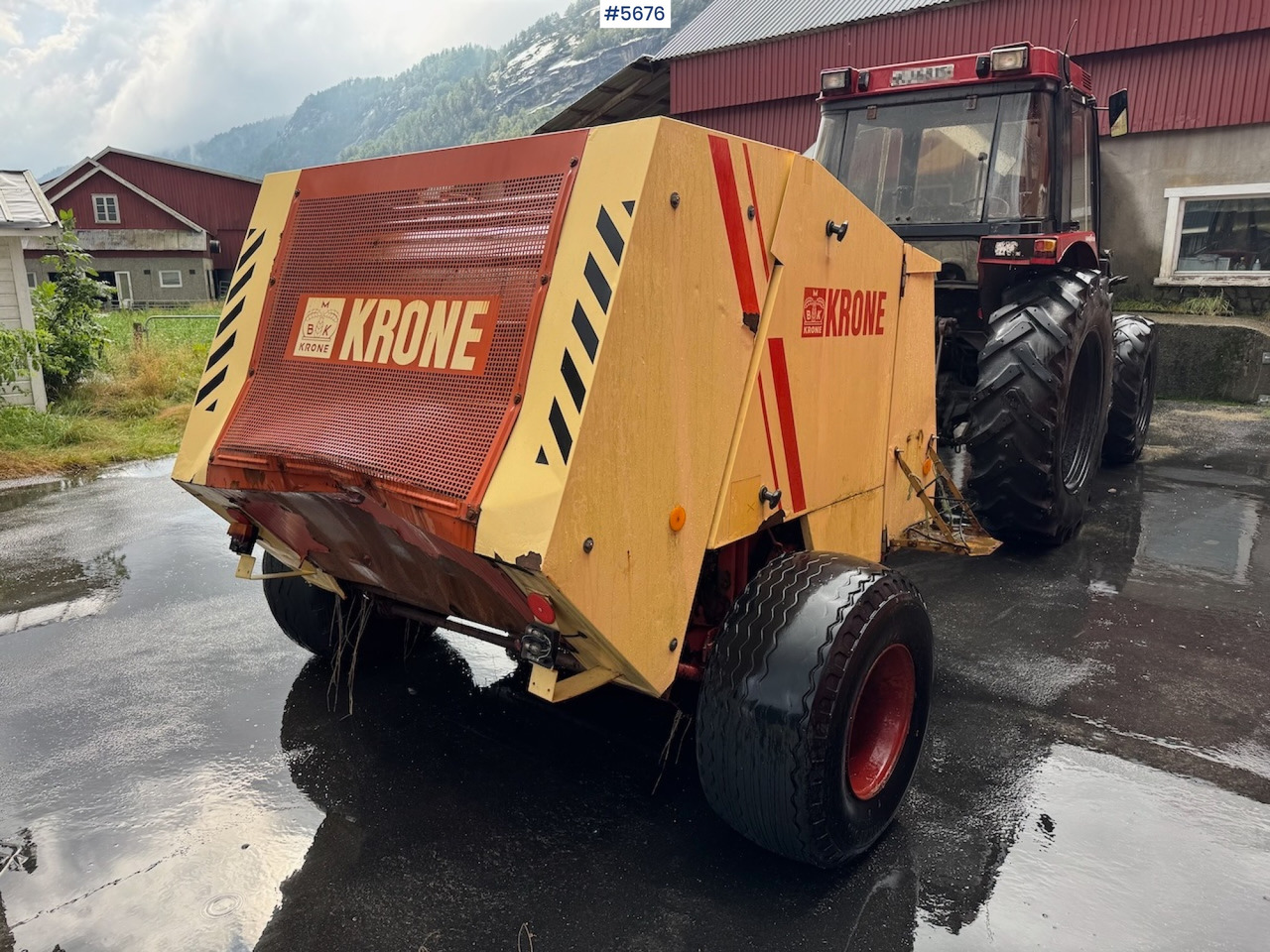Krone KR 125 Round Baler - Hay and forage equipment: picture 3 Krone KR 125 Round Baler - Hay and forage equipment: picture 3