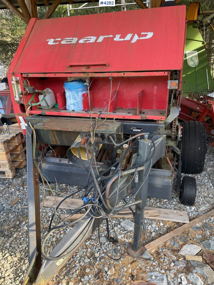 Kverneland Taarup 6319 - Hay and forage equipment: picture 3 Kverneland Taarup 6319 - Hay and forage equipment: picture 3