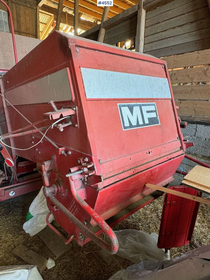 Massey Ferguson 206 thresher - Combine harvester: picture 5 Massey Ferguson 206 thresher - Combine harvester: picture 5