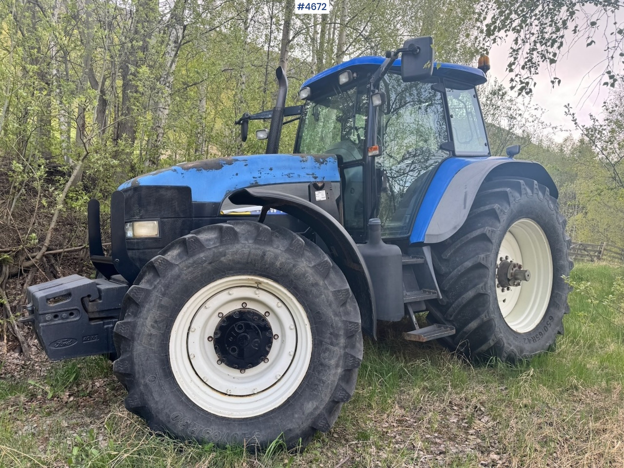 New Holland TM190 4x4 with Brackets – 5775 hours. - Farm tractor: picture 3 New Holland TM190 4x4 with Brackets – 5775 hours. - Farm tractor: picture 3