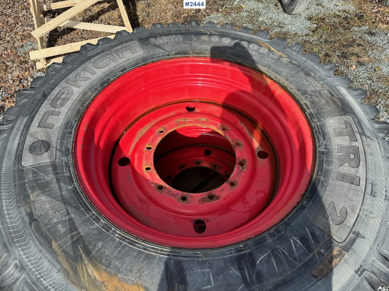 Nokian TRI2 wheelset from Fendt 936 - Wheel and tire package for Agricultural machinery: picture 5 Nokian TRI2 wheelset from Fendt 936 - Wheel and tire package for Agricultural machinery: picture 5