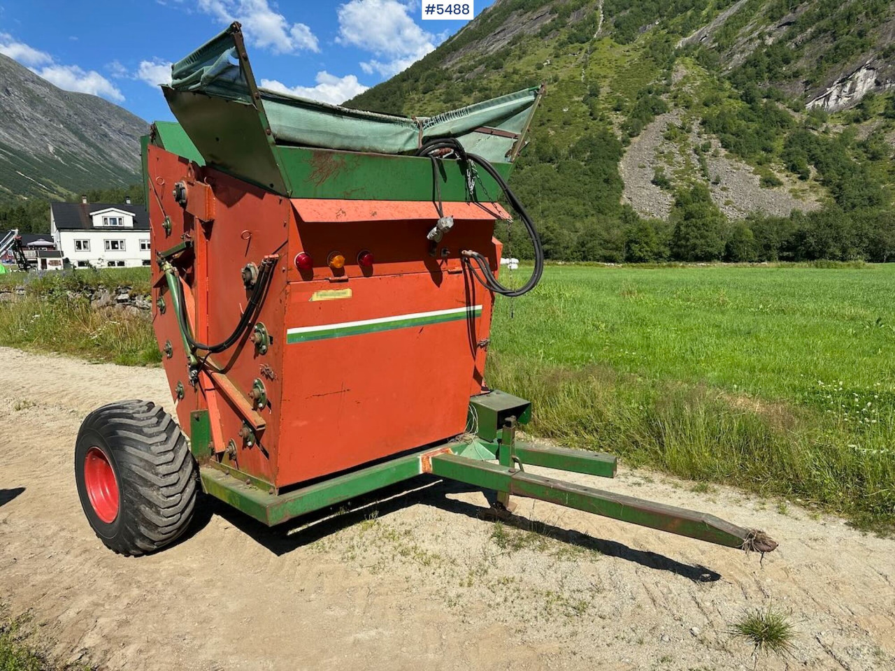 Orkel 1200 Round baler - Hay and forage equipment: picture 1 Orkel 1200 Round baler - Hay and forage equipment: picture 1