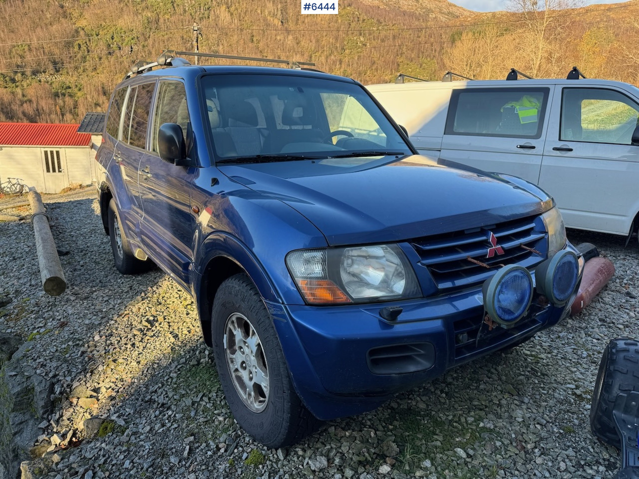 2000 Mitsubishi Pajero GLX with 7 seats - Other machinery: picture 3 2000 Mitsubishi Pajero GLX with 7 seats - Other machinery: picture 3