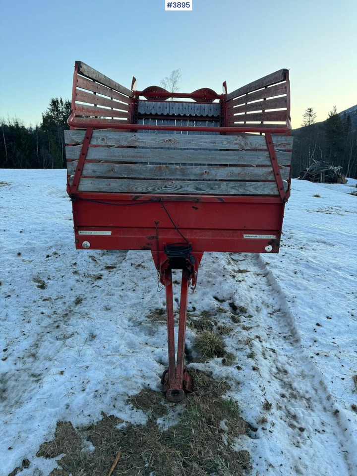 Underhaug 7000 unloader wagon - Hay and forage equipment: picture 2 Underhaug 7000 unloader wagon - Hay and forage equipment: picture 2